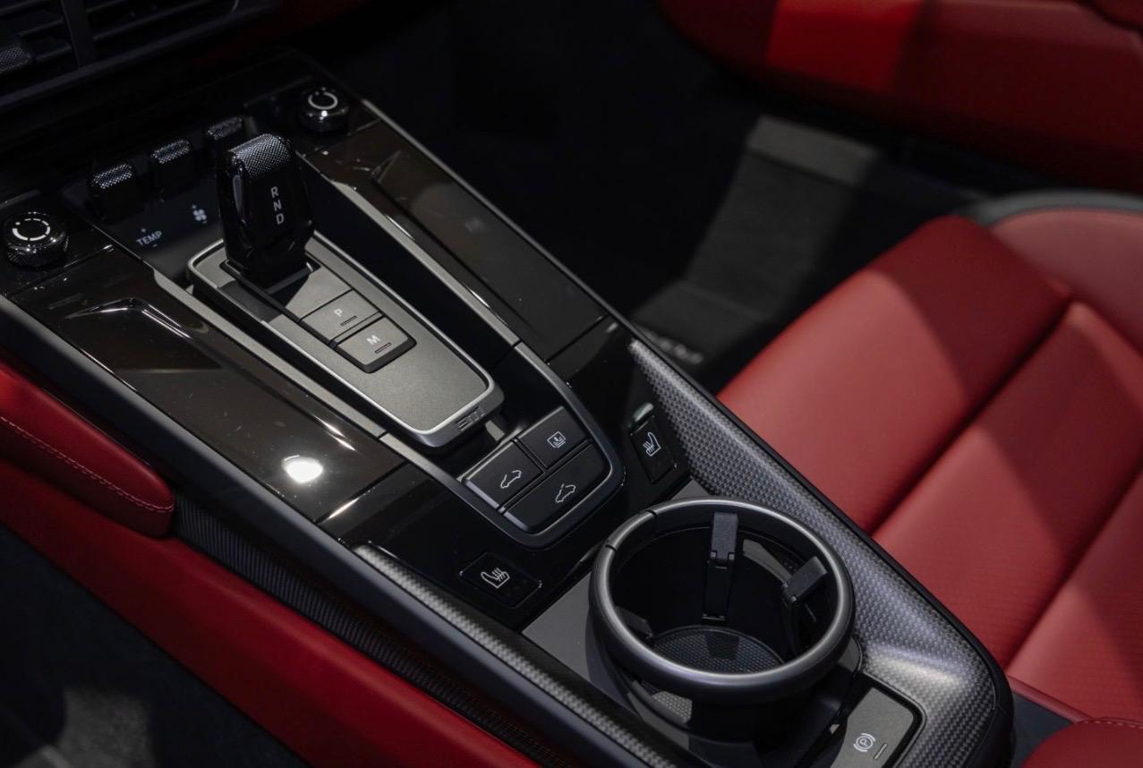 PORSCHE 911 Carrera GTS Coupe