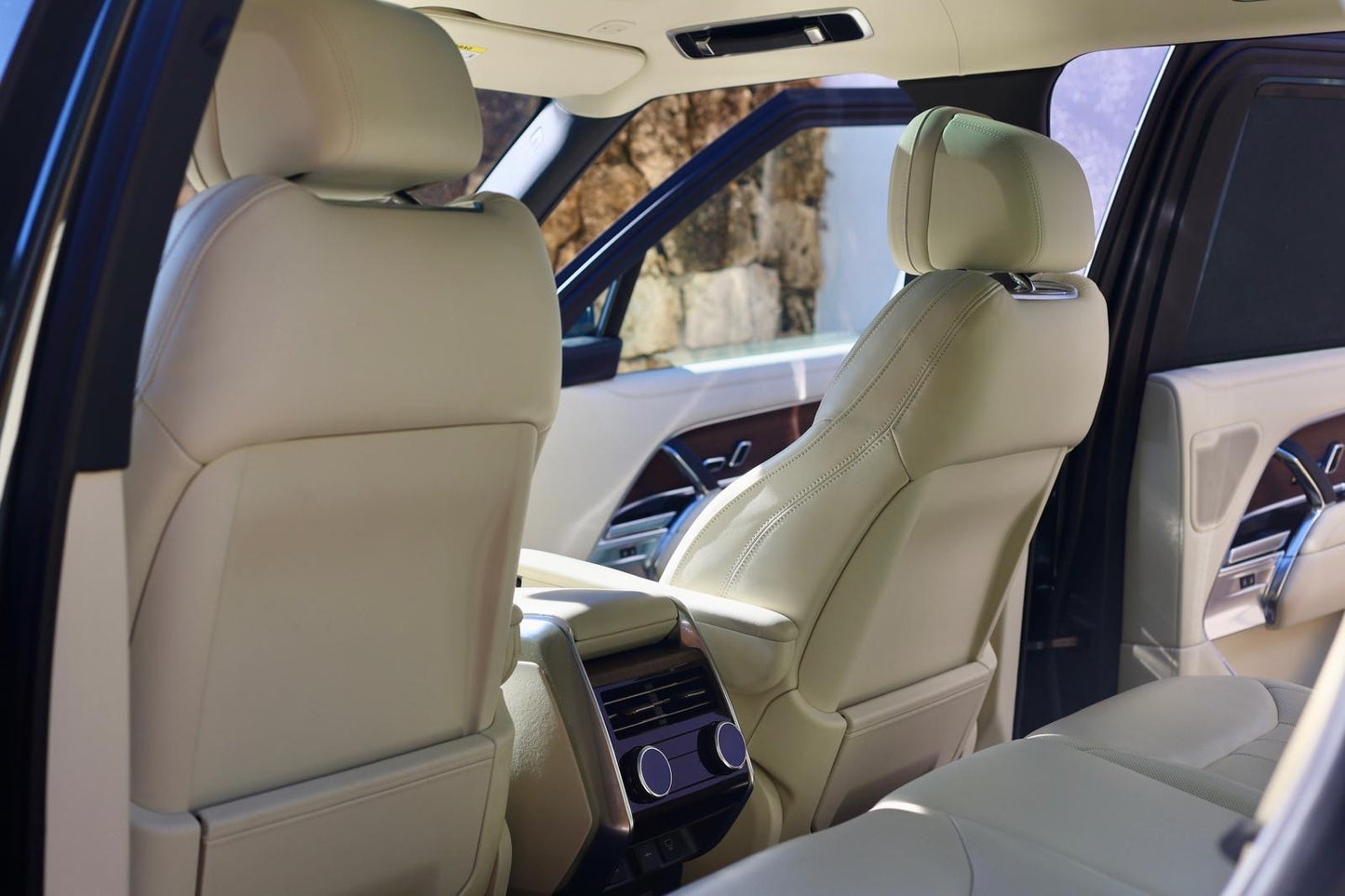 Range Rover L460 PHEV 2023 · Verde Belgravia