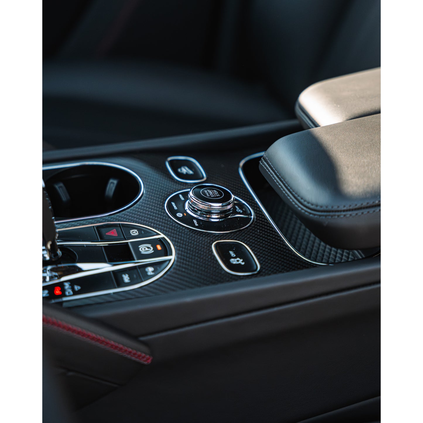 Bentley Bentayga Azure 2023