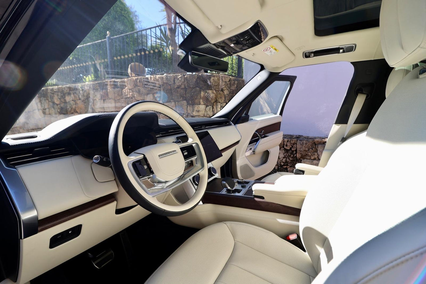 Range Rover L460 PHEV 2023 · Verde Belgravia