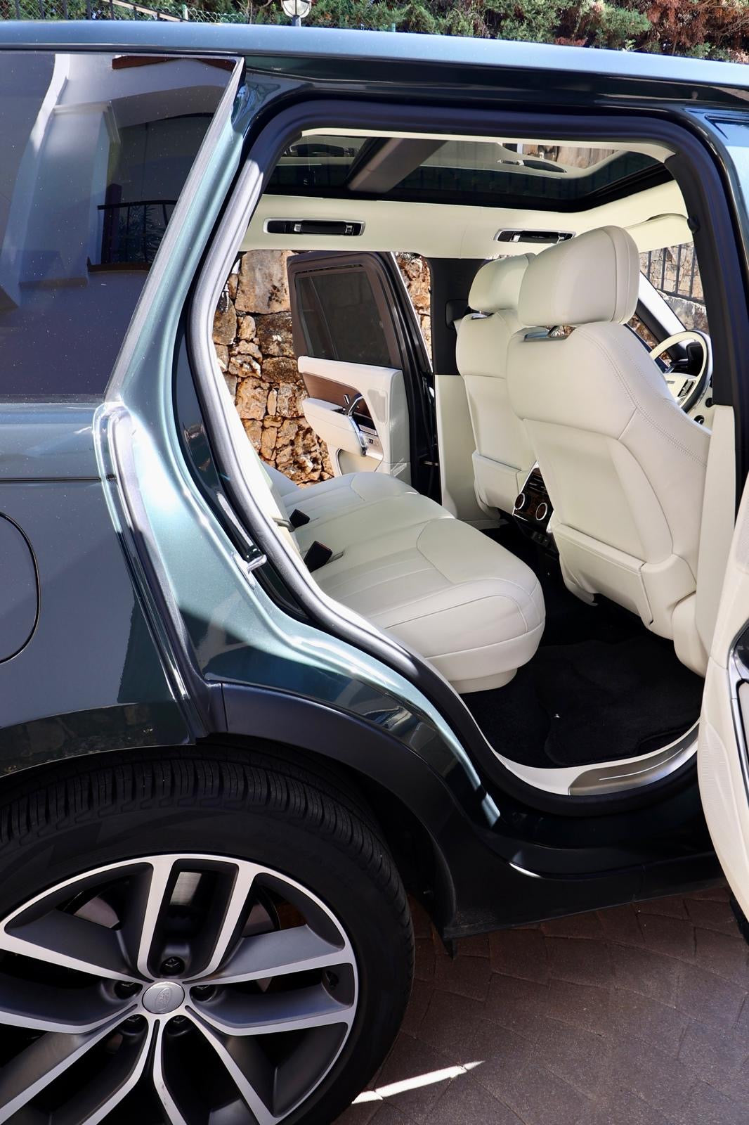 Range Rover L460 PHEV 2023 · Verde Belgravia