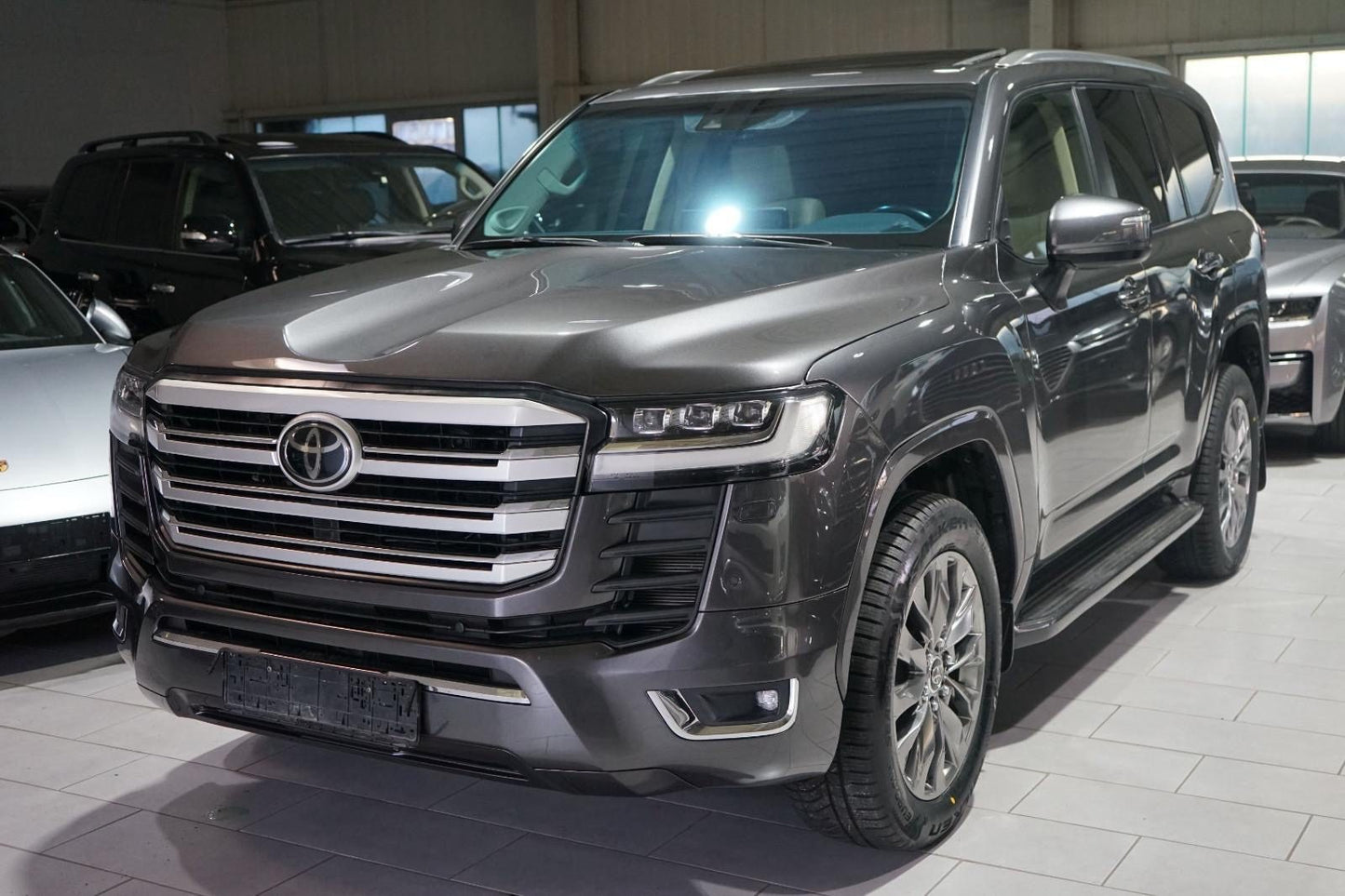 Toyota Land Cruiser GRX Twin Turbo 2023