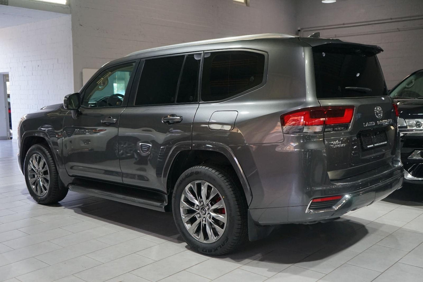 Toyota Land Cruiser GRX Twin Turbo 2023