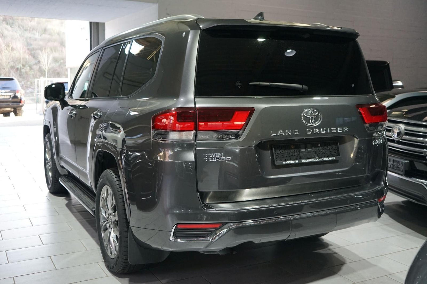 Toyota Land Cruiser GRX Twin Turbo 2023