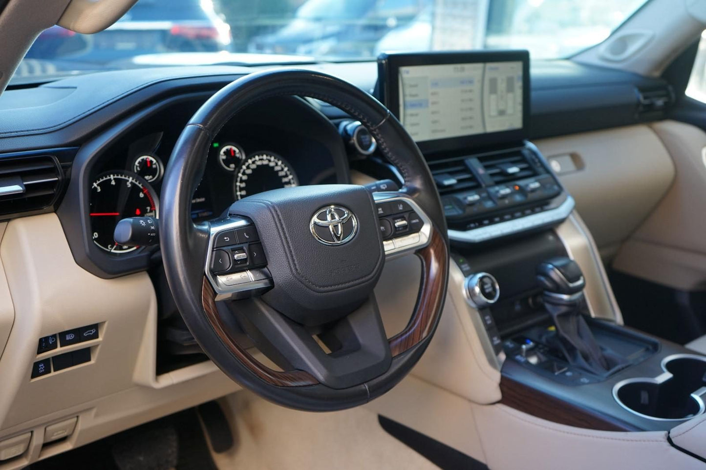 Toyota Land Cruiser GRX Twin Turbo 2023